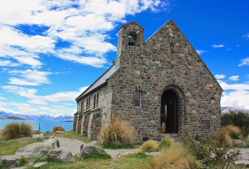 Church of the Good Shepherd in front of Lake Tekapo