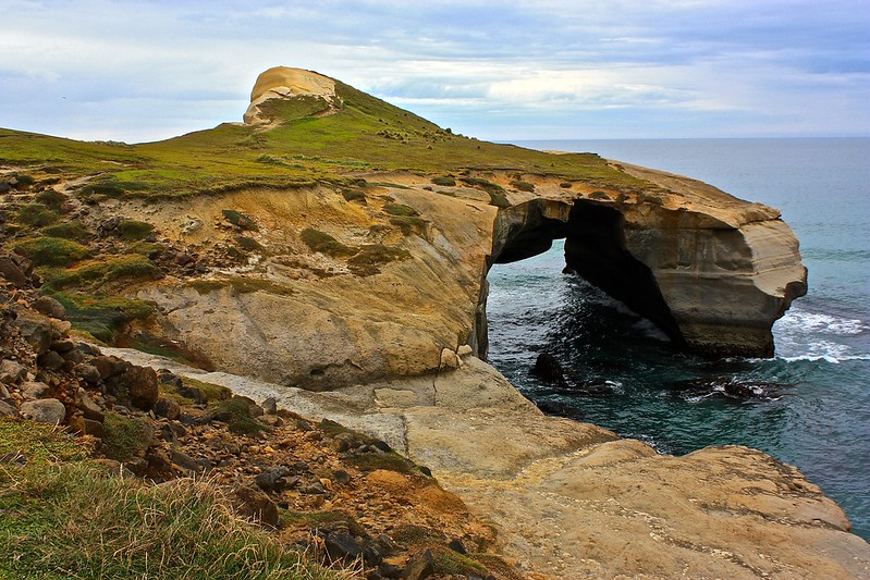 The tunnel of Tunnel Beach in Dunedin The tunnel of Tunnel Beach in Dunedin