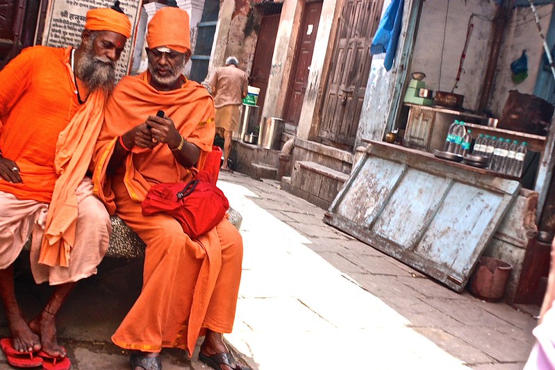 Sadus check out one of their mobile phones