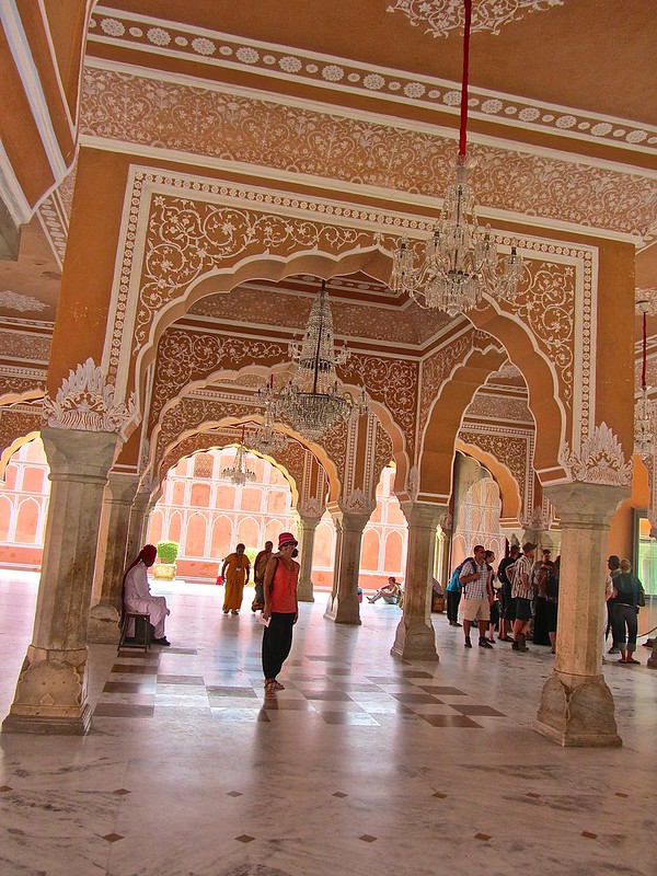 Lina in the City Palace