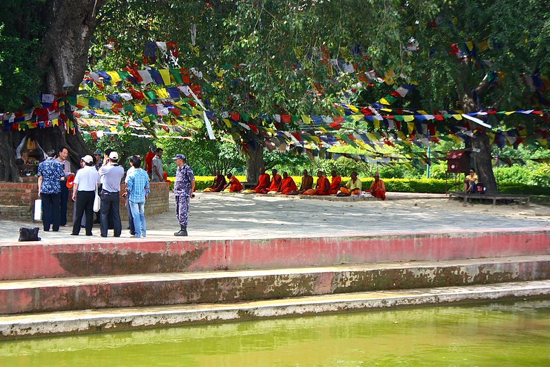 buddhist monks and a Chinese envoy buddhist monks and a Chinese envoy