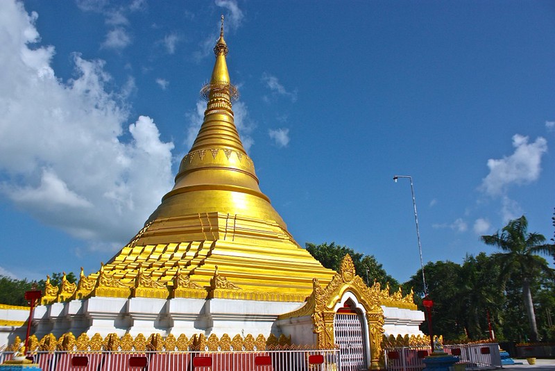 Burmese temple at Lumbini Burmese temple at Lumbini