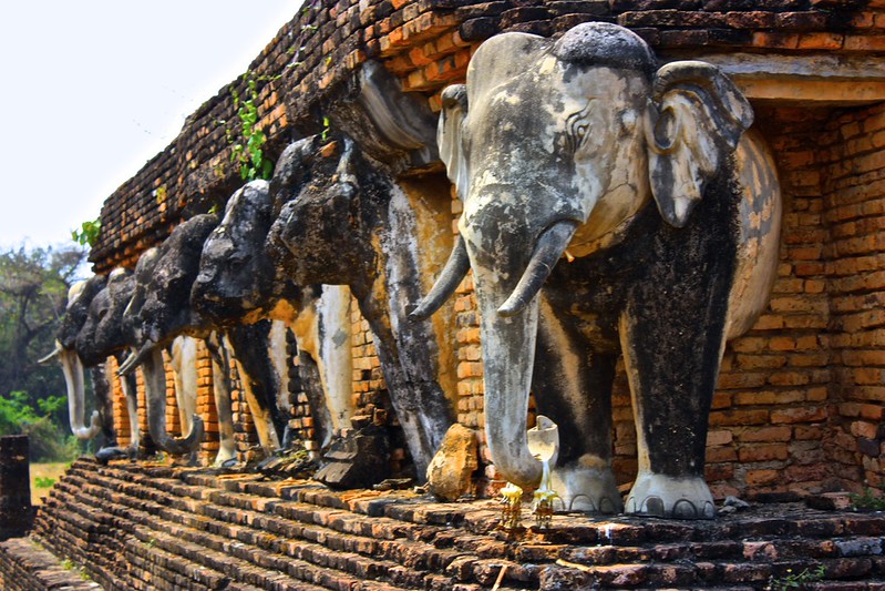 elephant guardians at Wat Chang Lom elephant guardians at Wat Chang Lom