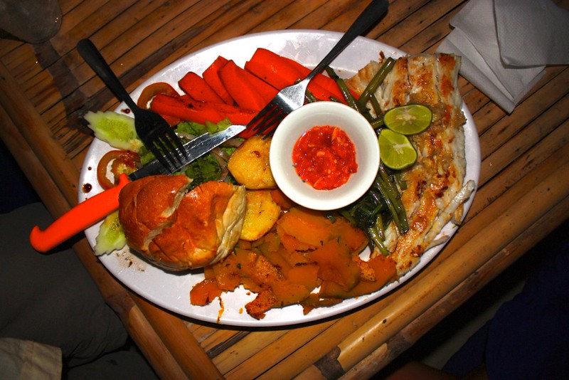 baracuda BBQ with tons of goodies! baracuda BBQ with tons of goodies!