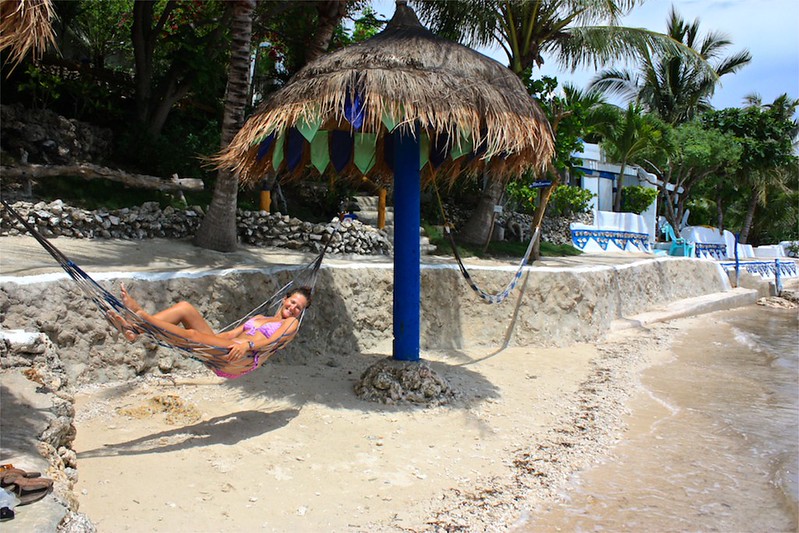 Lina hanging out at Casa de la Playa Lina hanging out at Casa de la Playa