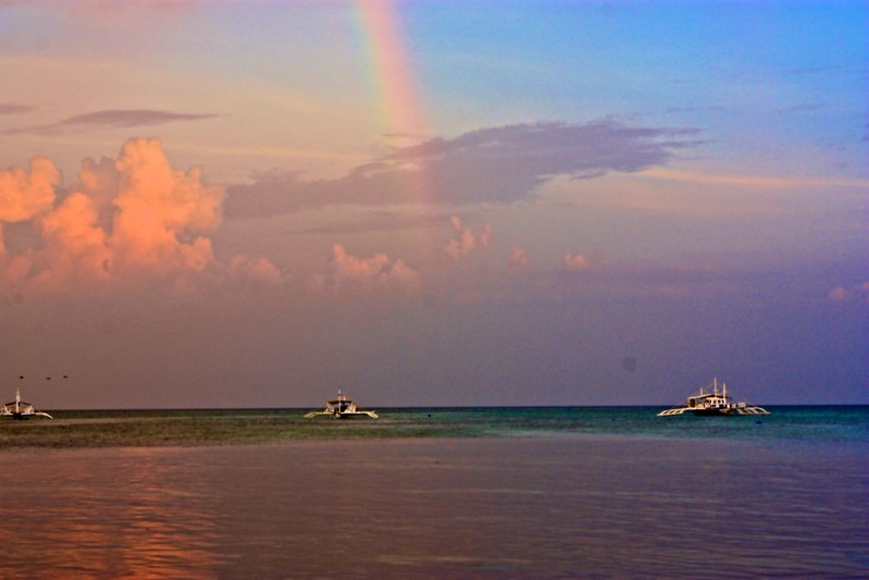 rainbow forms without the rain rainbow forms without the rain